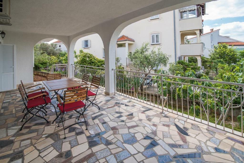 Beljan Apartments Крк Екстер'єр фото