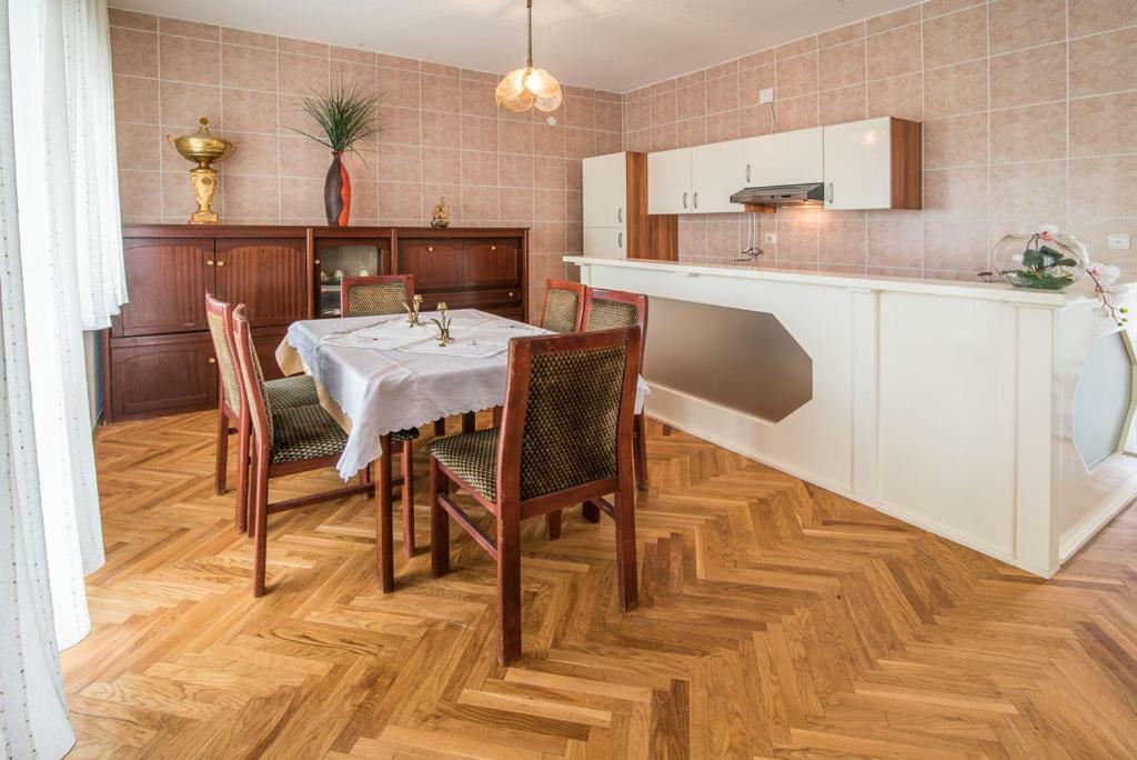 Beljan Apartments Крк Екстер'єр фото